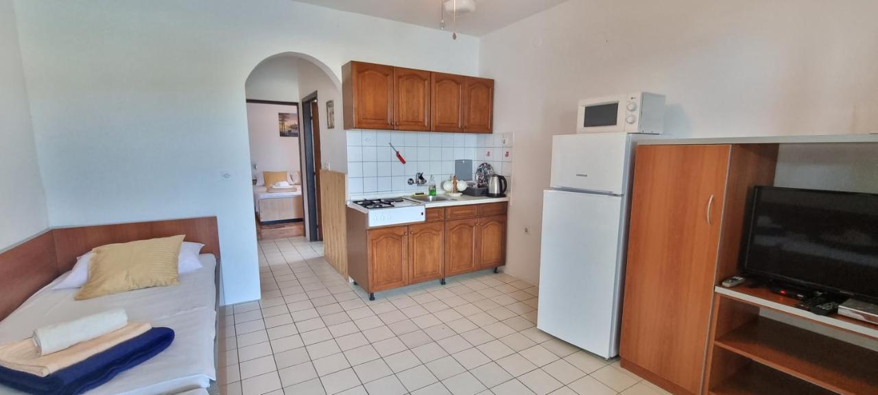 Apartments Anica Beber Borovići Екстериор снимка