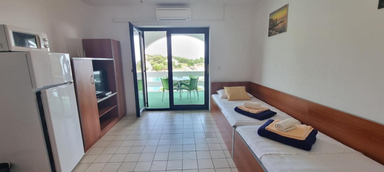 Apartments Anica Beber Borovići Екстериор снимка